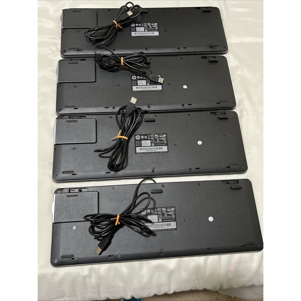HP KUS1206 USB Keyboard w/ SMART CARD TERMINAL 70084001- Black - TESTED Lot of 4